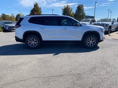 2025 GMC Acadia AT4