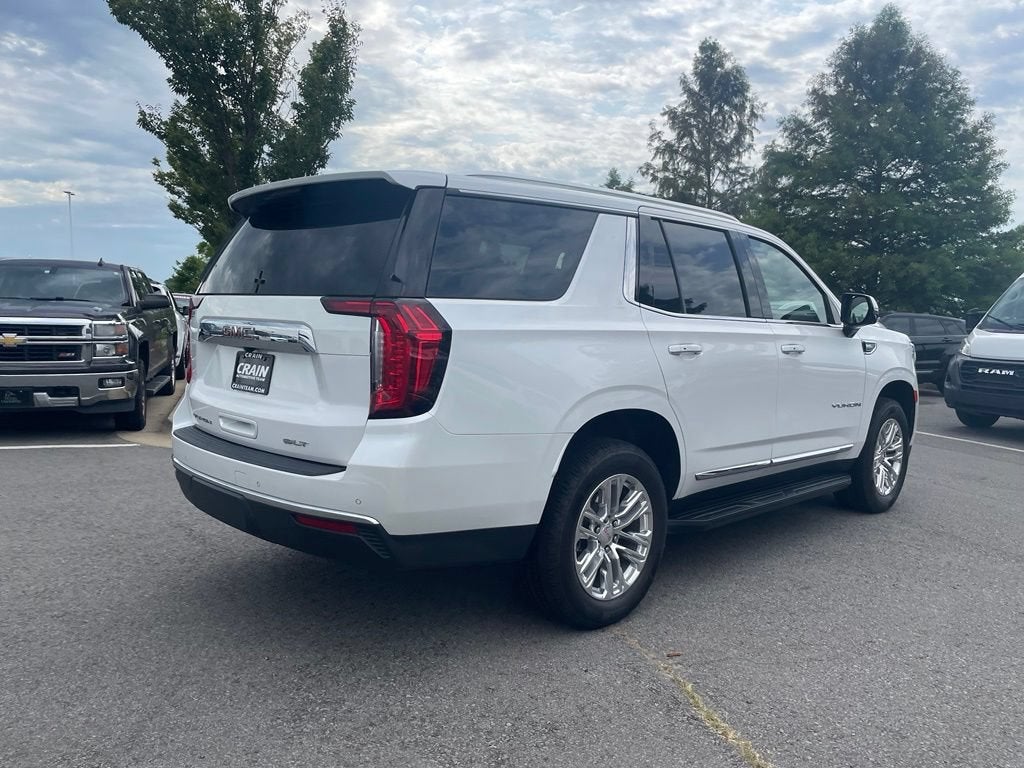 2023 GMC Yukon SLT