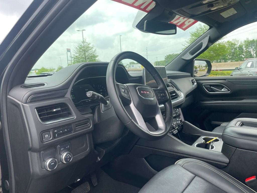 2024 GMC Yukon XL SLT