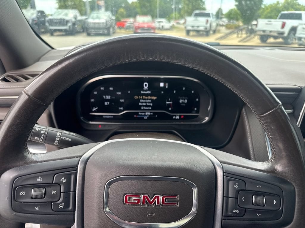 2022 GMC Yukon SLT