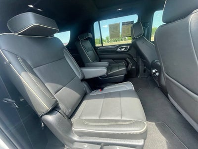 2024 GMC Yukon XL SLT