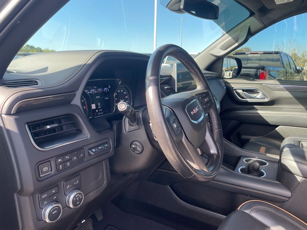 2021 GMC Yukon XL AT4