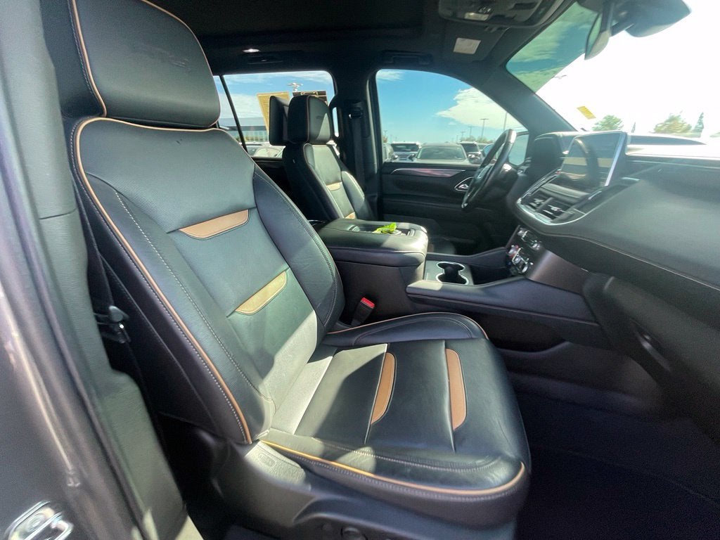 2021 GMC Yukon XL AT4