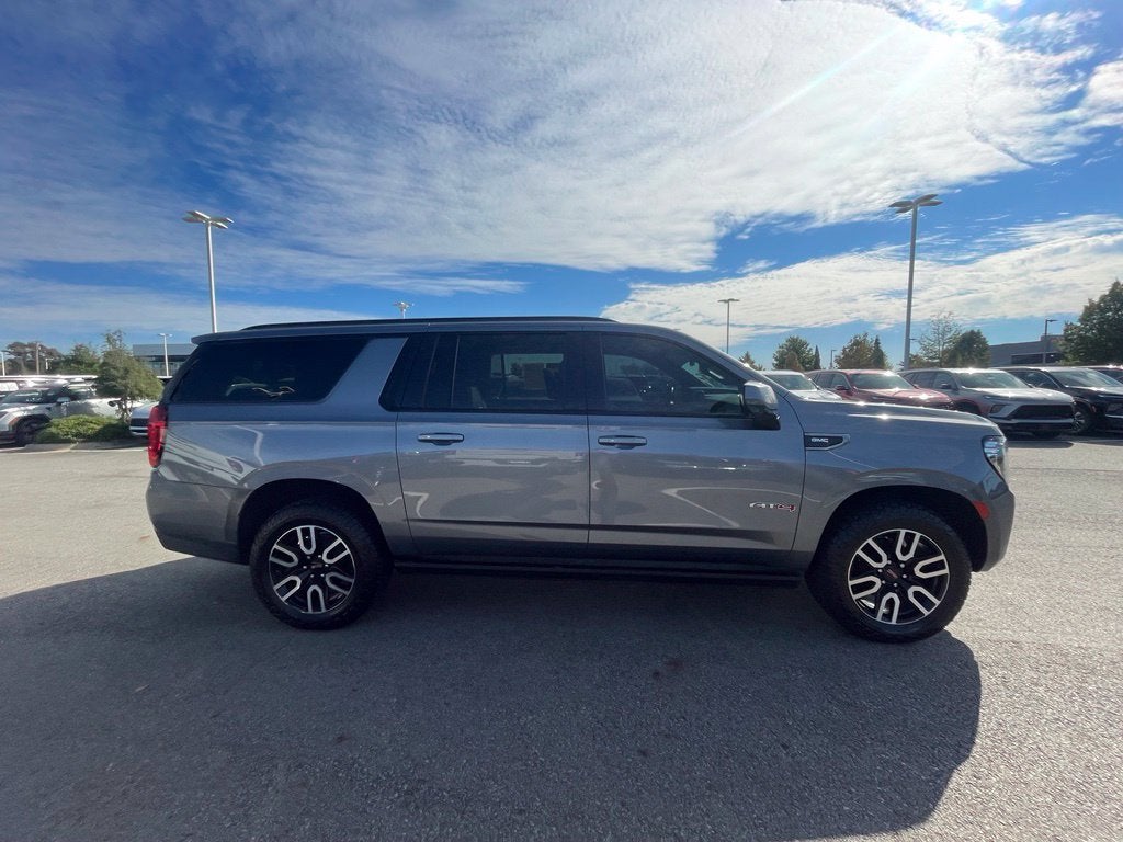 2021 GMC Yukon XL AT4