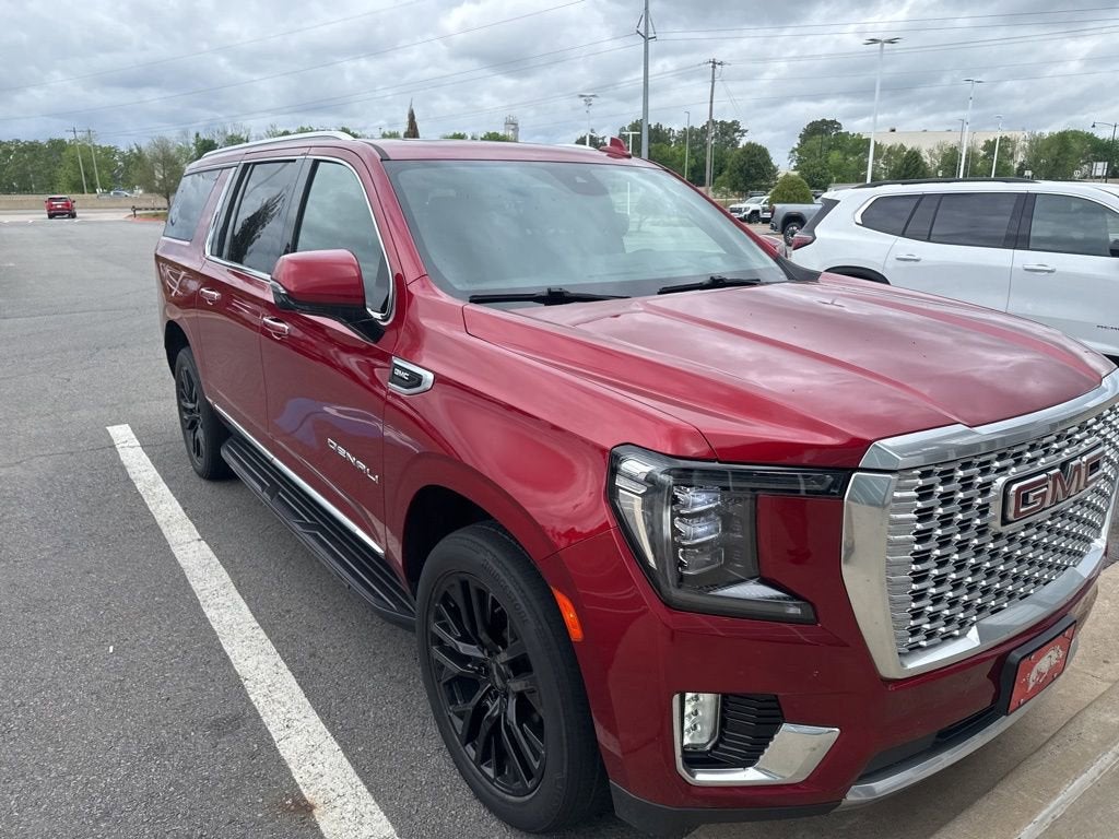 2023 GMC Yukon XL Denali