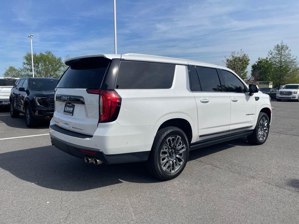 2023 GMC Yukon XL Denali Ultimate