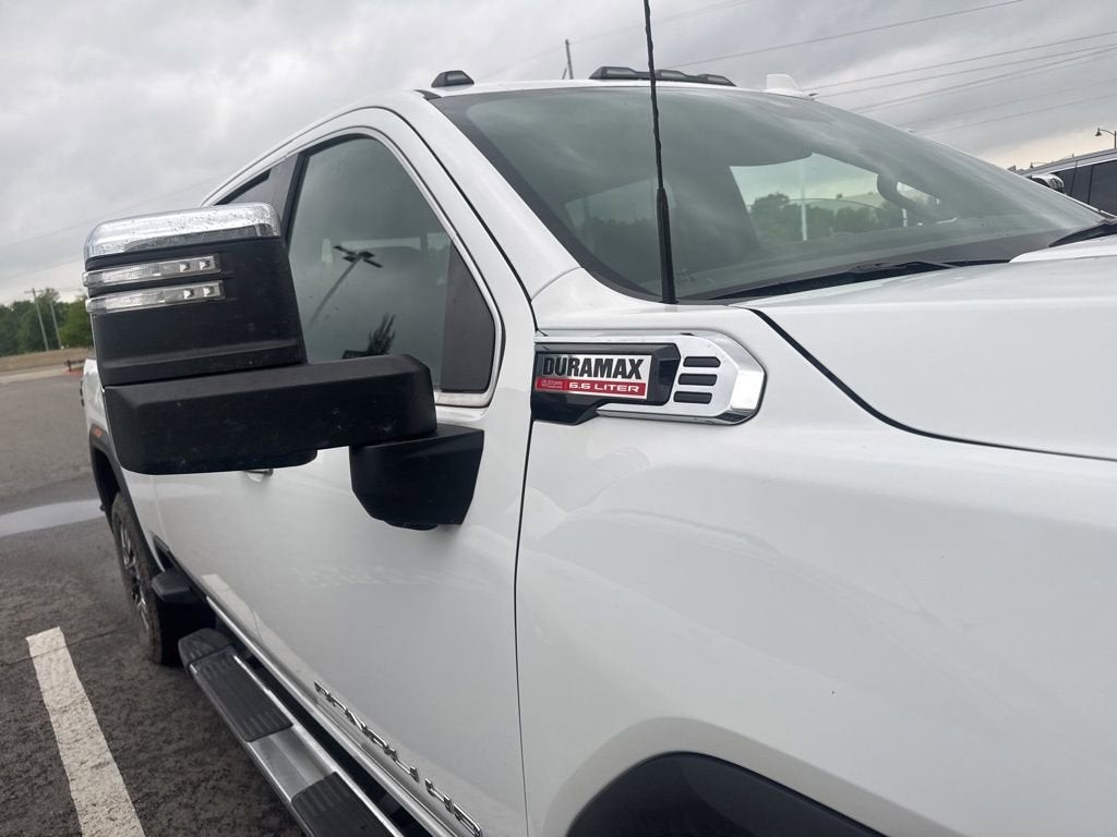 2025 GMC Sierra 2500 HD Denali