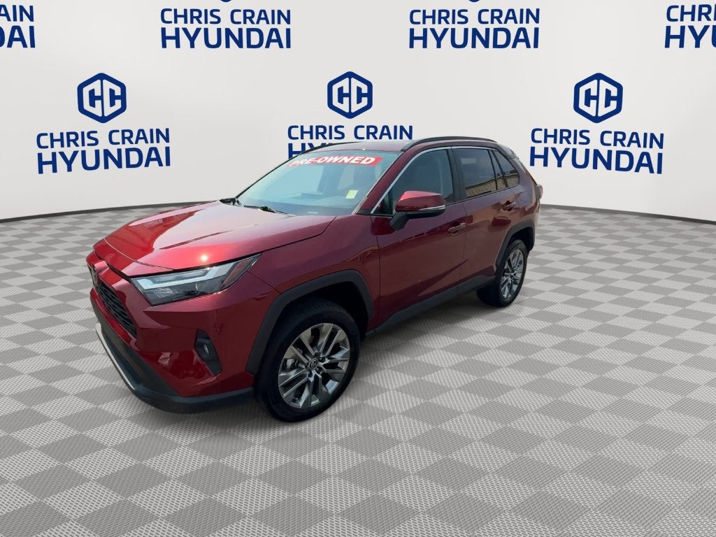 2025 Toyota RAV4 XLE Premium