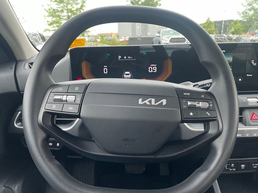 2025 Kia K4 LX