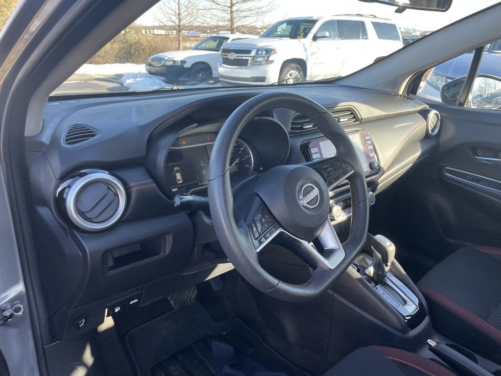 2023 Nissan Versa SR