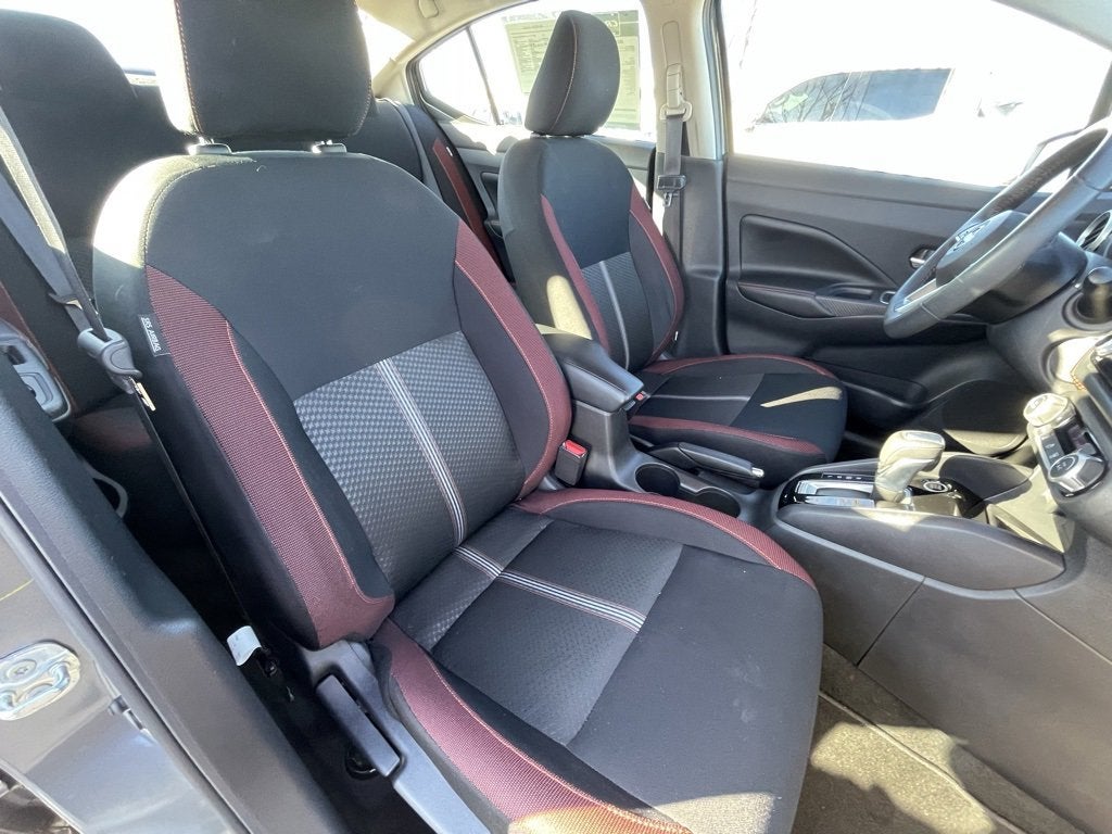 2023 Nissan Versa SR