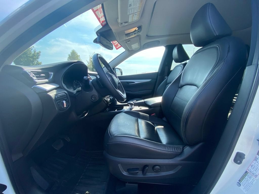 2019 INFINITI QX50 ESSENTIAL