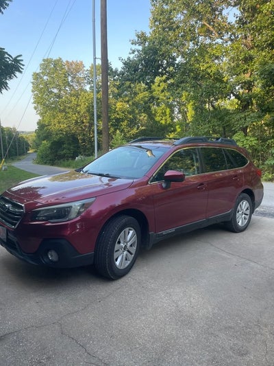 2018 Subaru Outback Premium