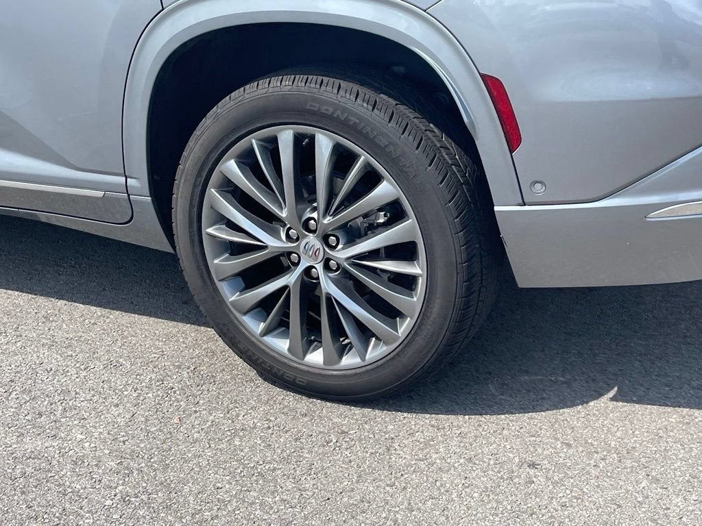 2025 Buick Enclave Avenir