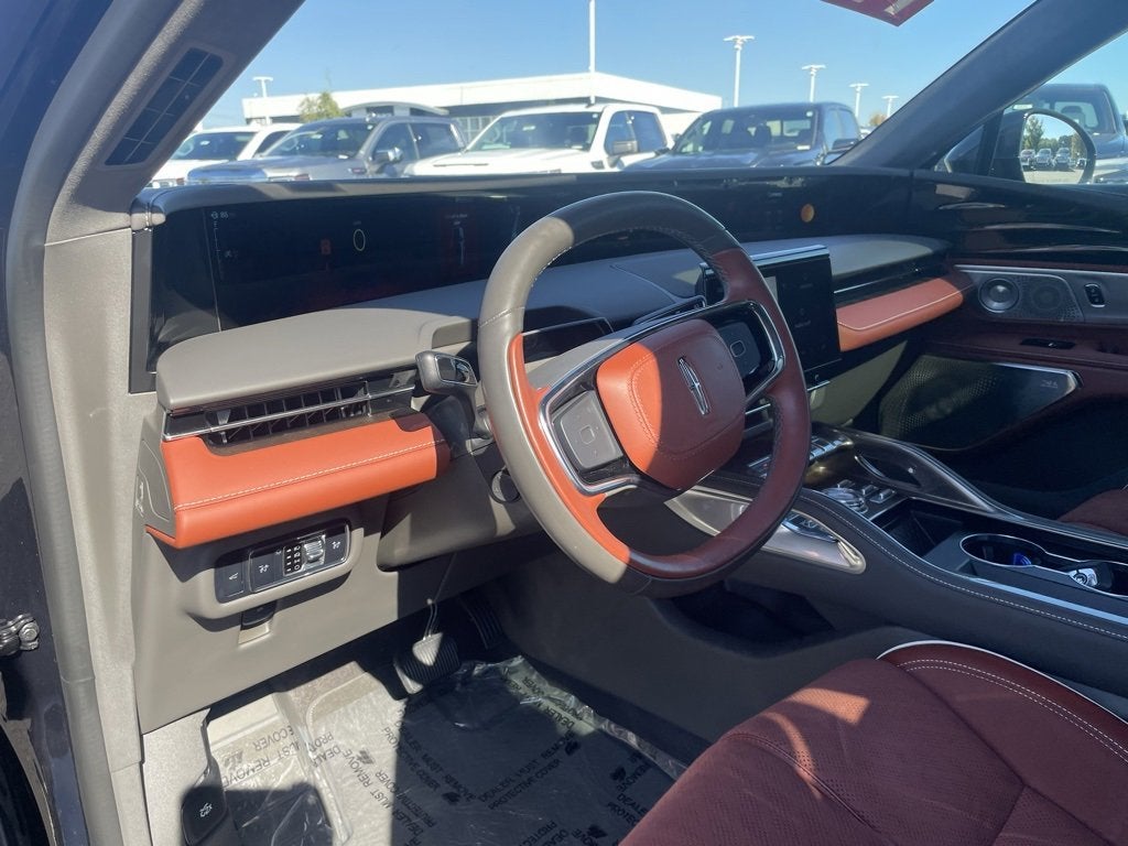 2024 Lincoln Nautilus Black Label