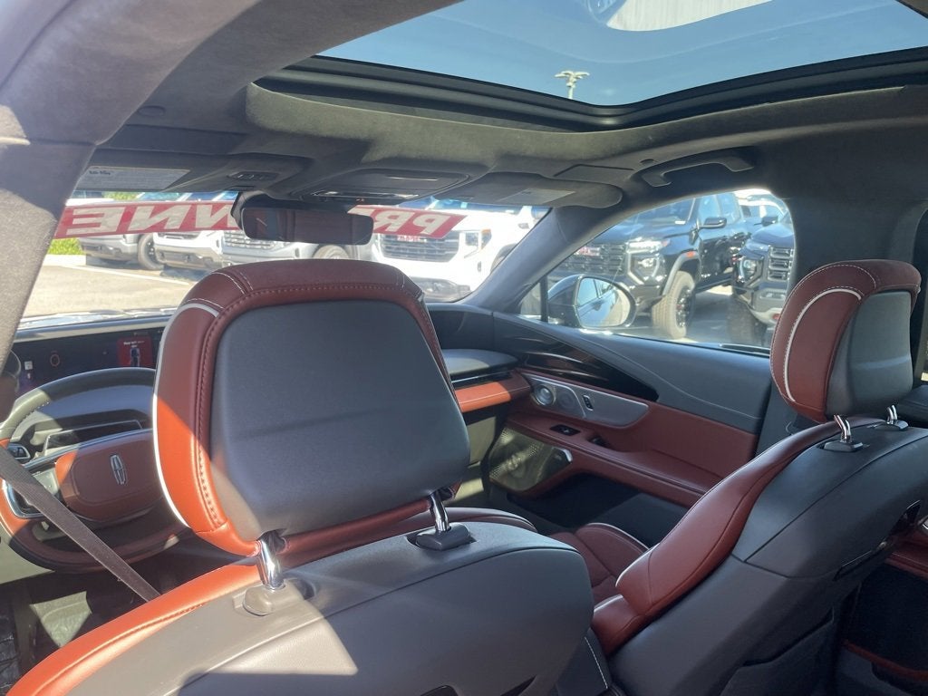 2024 Lincoln Nautilus Black Label