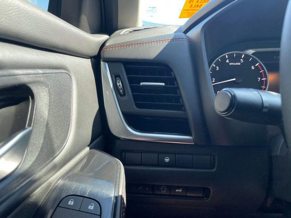 2025 Nissan Rogue Rock Creek