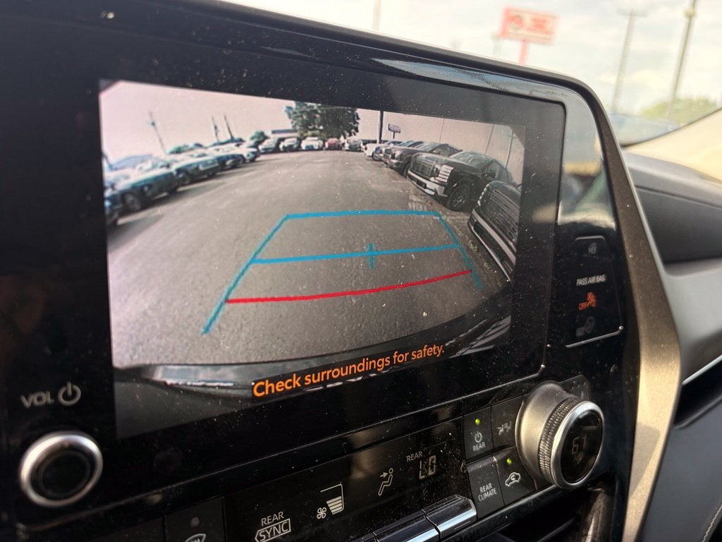 2023 Toyota Highlander Hybrid XLE