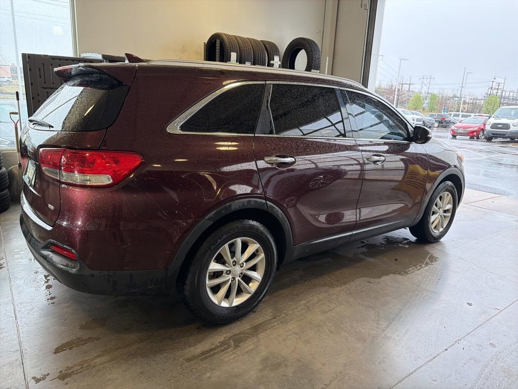 2018 Kia Sorento LX