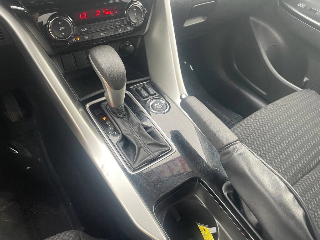 2025 Mitsubishi Eclipse Cross LE