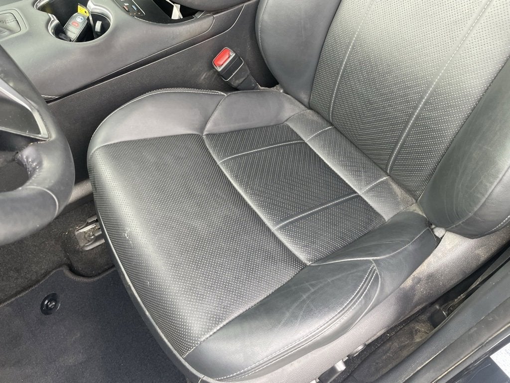 2022 Toyota Venza LE