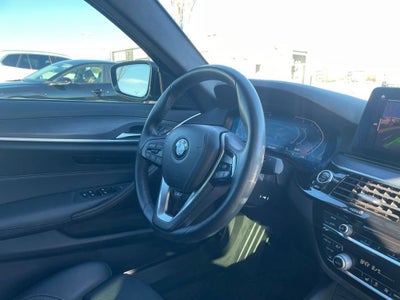 2022 BMW 5 Series 530i