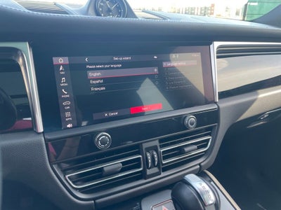 2022 Porsche Macan S
