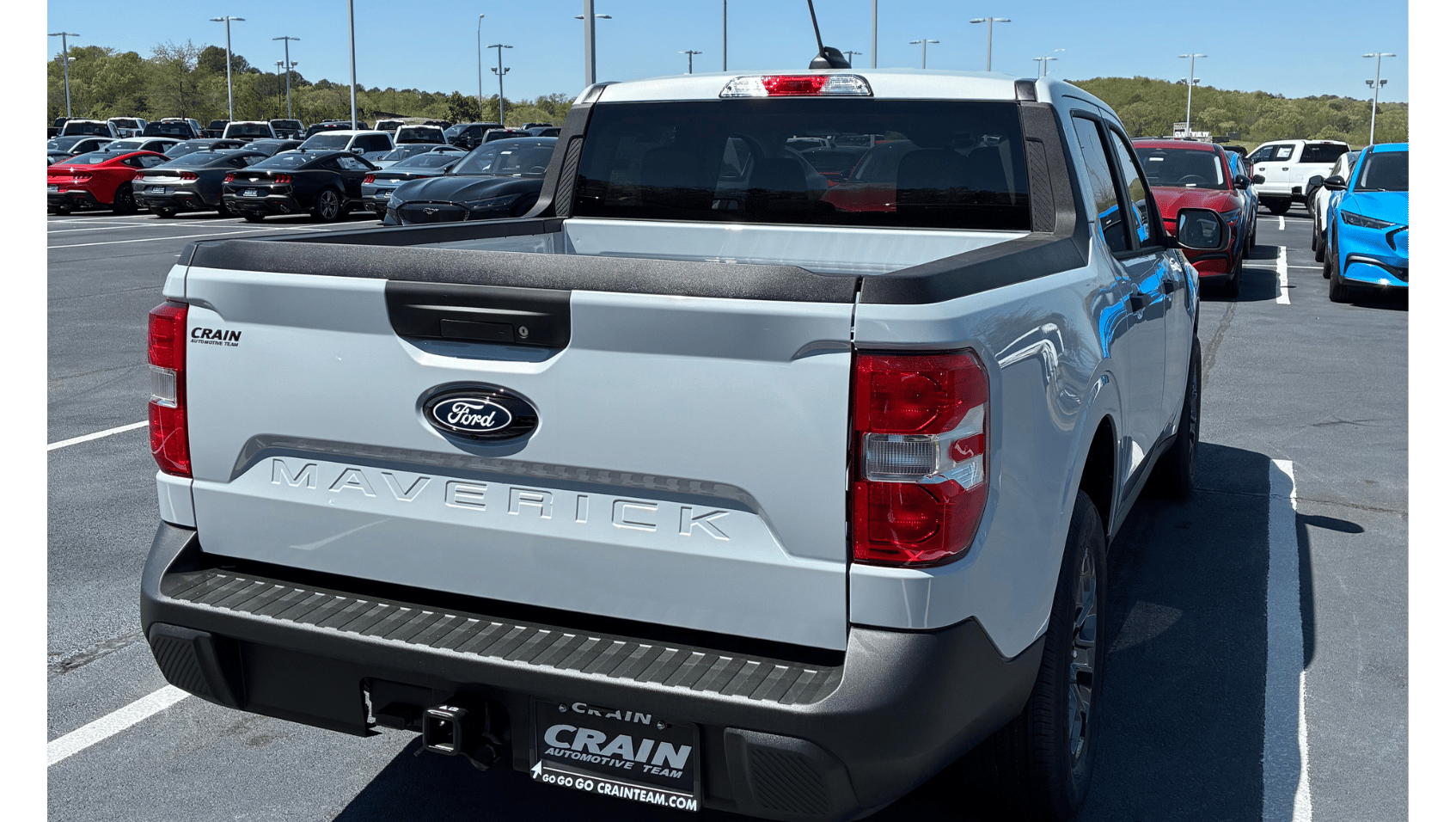 Side View of the 2025 Ford Maverick